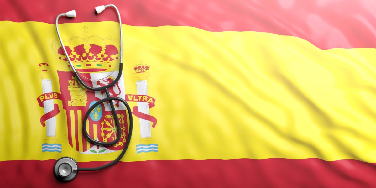 Stethoscope on Spain flag, 3d illustration